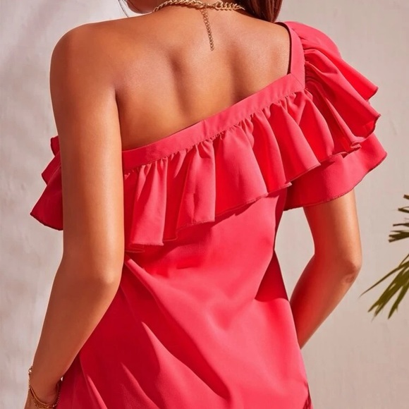 New, Lavishly Paris Women’s Absolutely Exquisite One Shoulder Ruffle Trim Blouse - Picture 5 of 15
